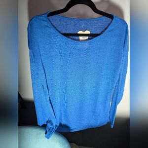 Blue Long Sleeve  Light Weight Sweater